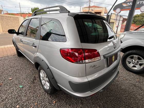 FIAT PALIO 1.6 TREKKING WEEKEND 16V FLEX 4P MANUAL
